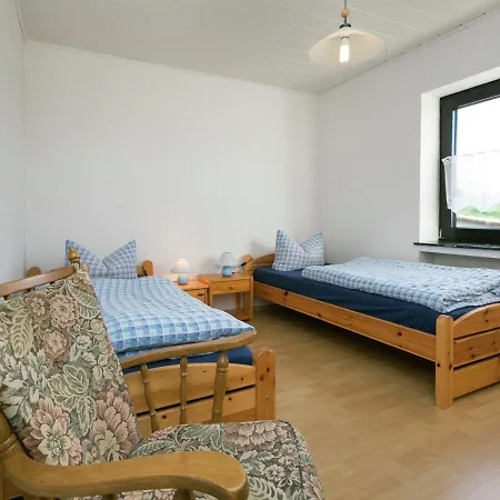 Peaceful In Morbach-morscheid With Garden Appartement *
